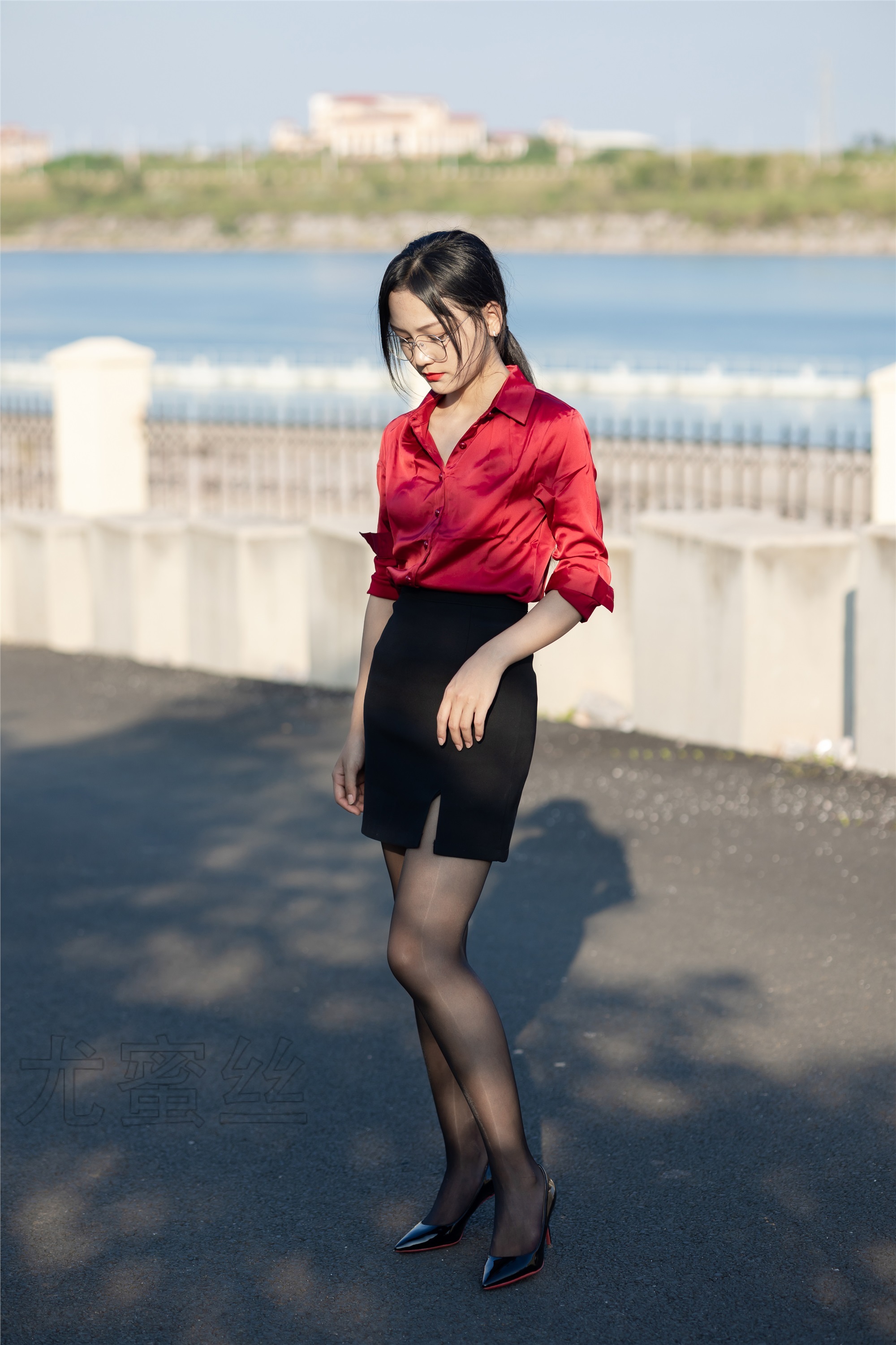 尤蜜丝 穿搭写真 NO.080